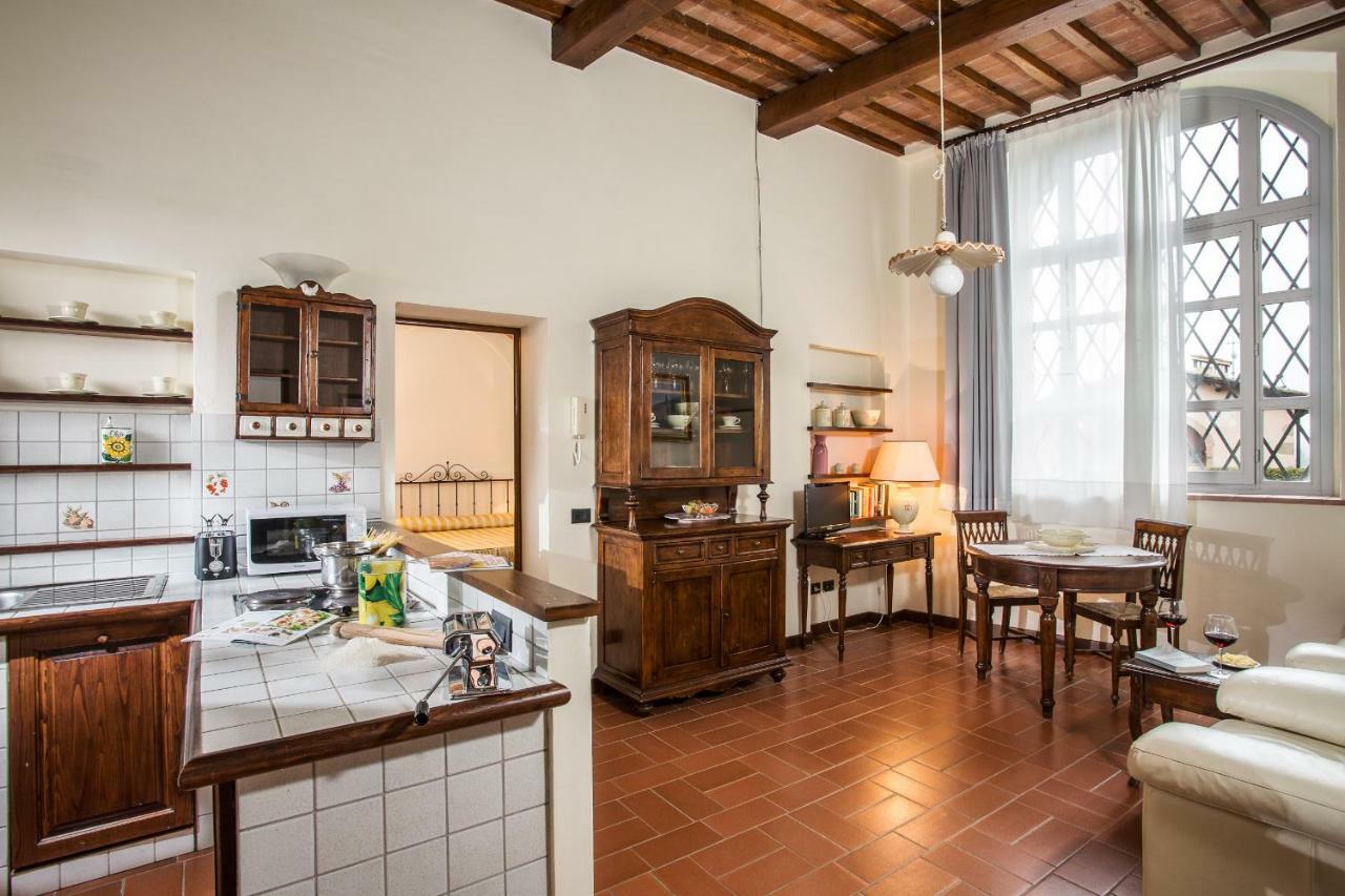Castello Di Fulignano Isalfredo Ground Floor